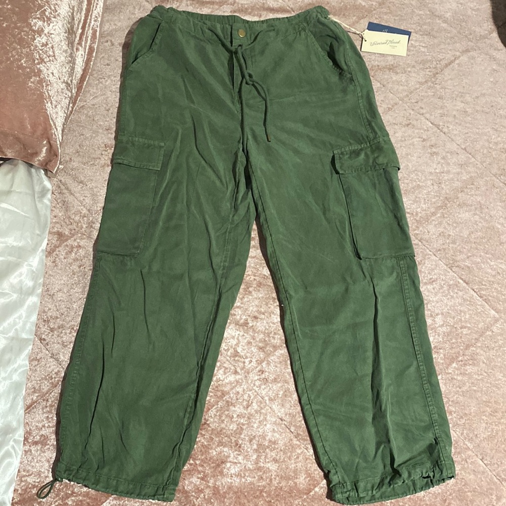 Women’s High Rise Soft Cargo Pants